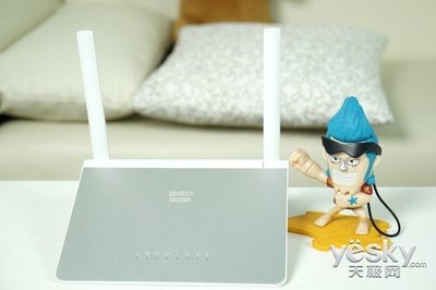 互联网厂商抢占网关入口 360路由梅开二度，智能网络设备的新战局